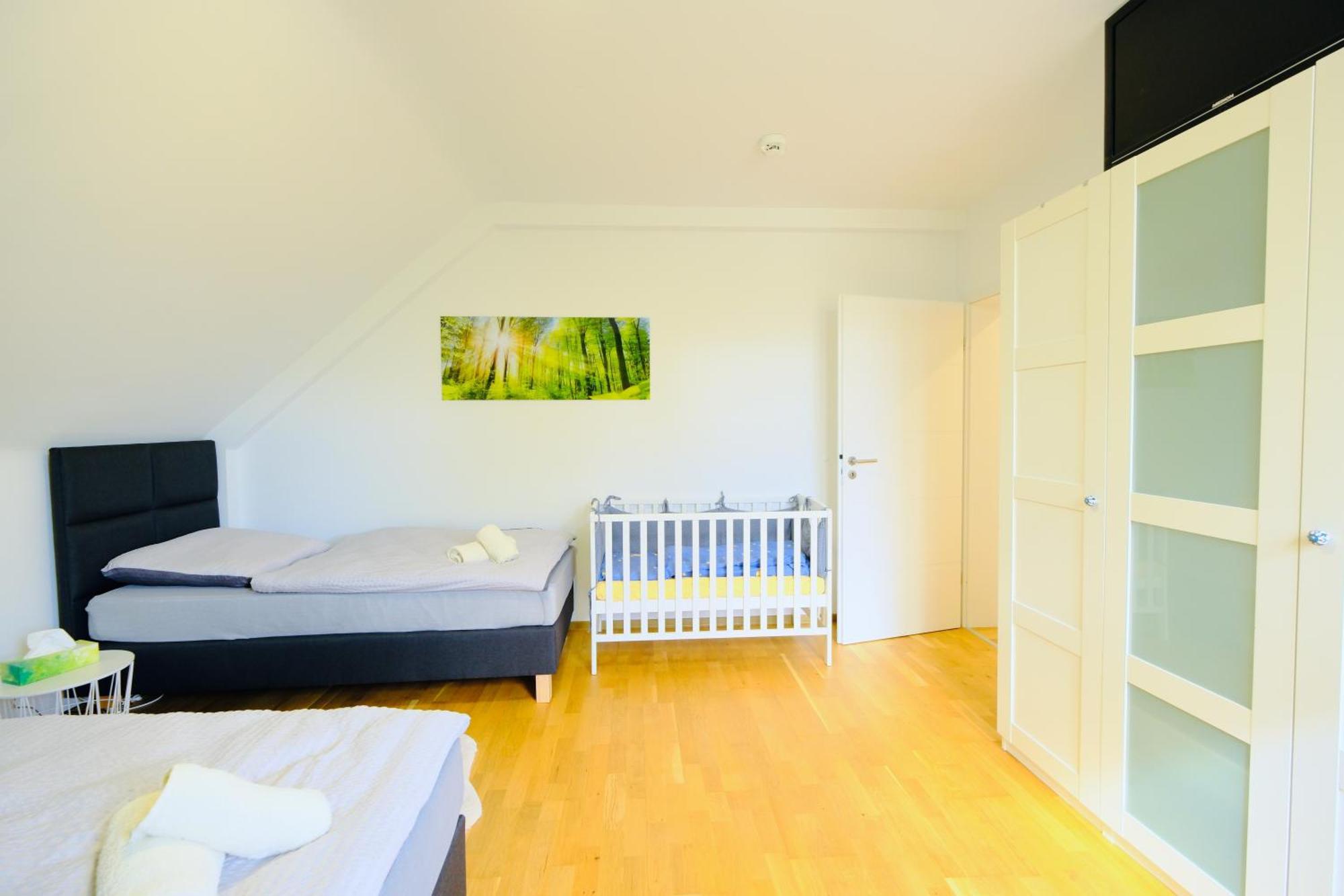 Happybnb - Stilvolles, Naturgelegenes Apartment Mit Blick Auf Den Mittellandkanal Und Die Wasserstadt Hannover - Kamin, Parken Und Spielplatz Exterior foto